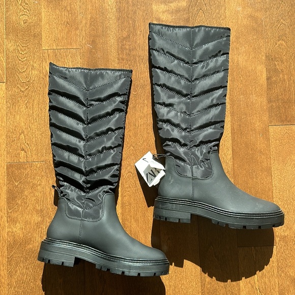 Zara Quilted Boots - Picture 3 of 4